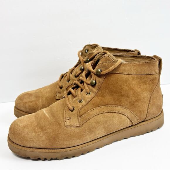UGG BETHANY CHESNUT WOOL INSIDE MEN BOOT'S SIZE 11 - Picture 1 of 5